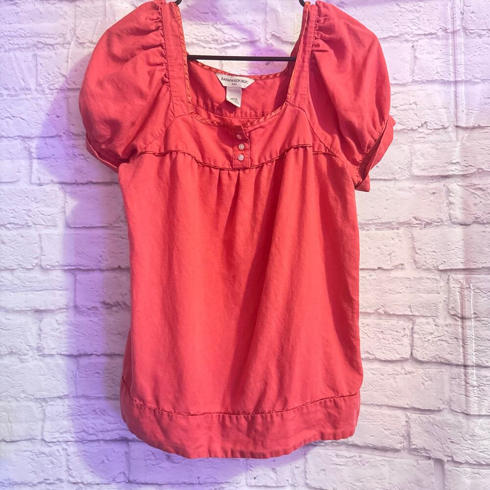 Banana Republic Pink Linen blend short sleeve square neck blouse sz M